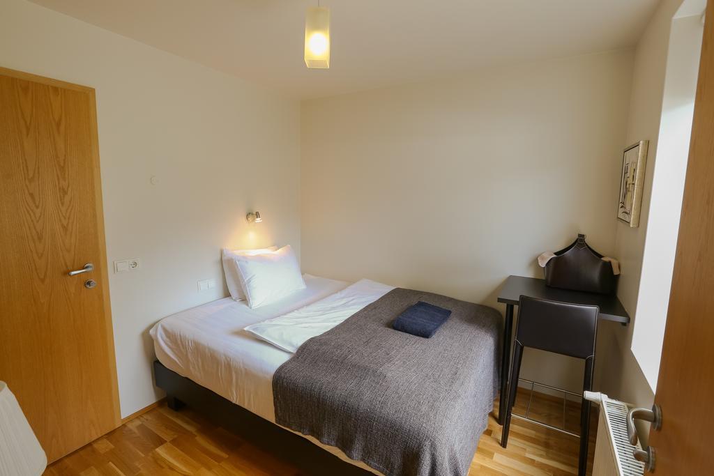 Torg Guest House Ακουρέιρι Δωμάτιο φωτογραφία